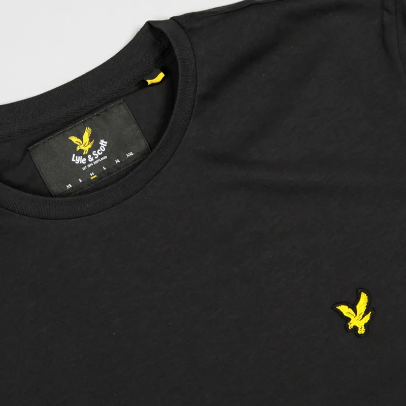 Lyle and Scott Plain T-Shirt - Black-1